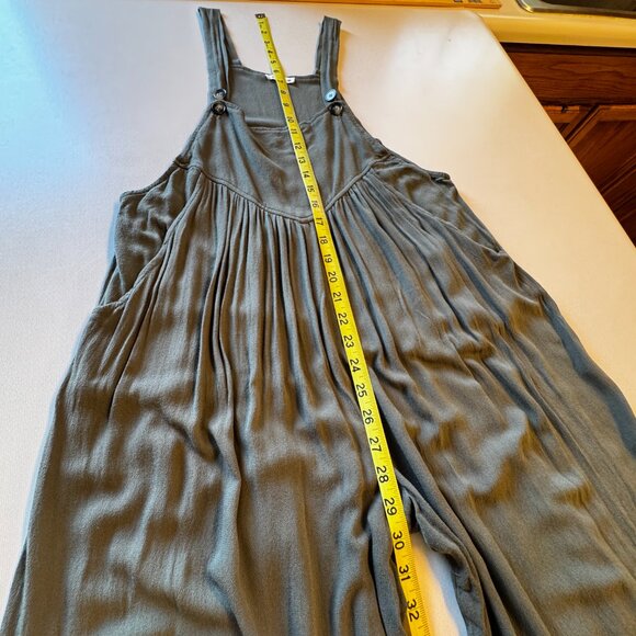 Kori Jumpsuit Overalls Womens Medium Olive Green Cropped Wide Leg Cottagecore - Picture 12 of 14
